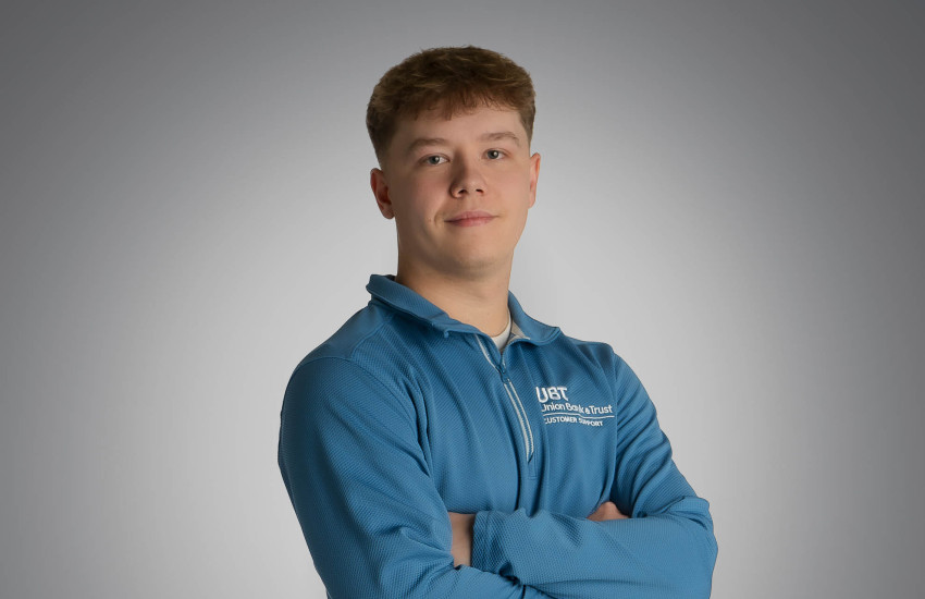 Jaron Luzum headshot 2024