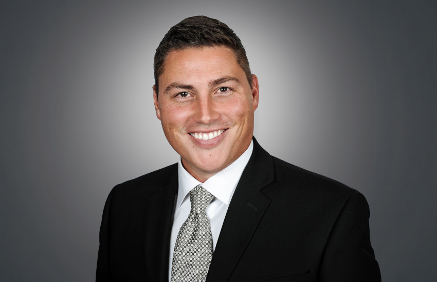 Headshot of Nick Nash